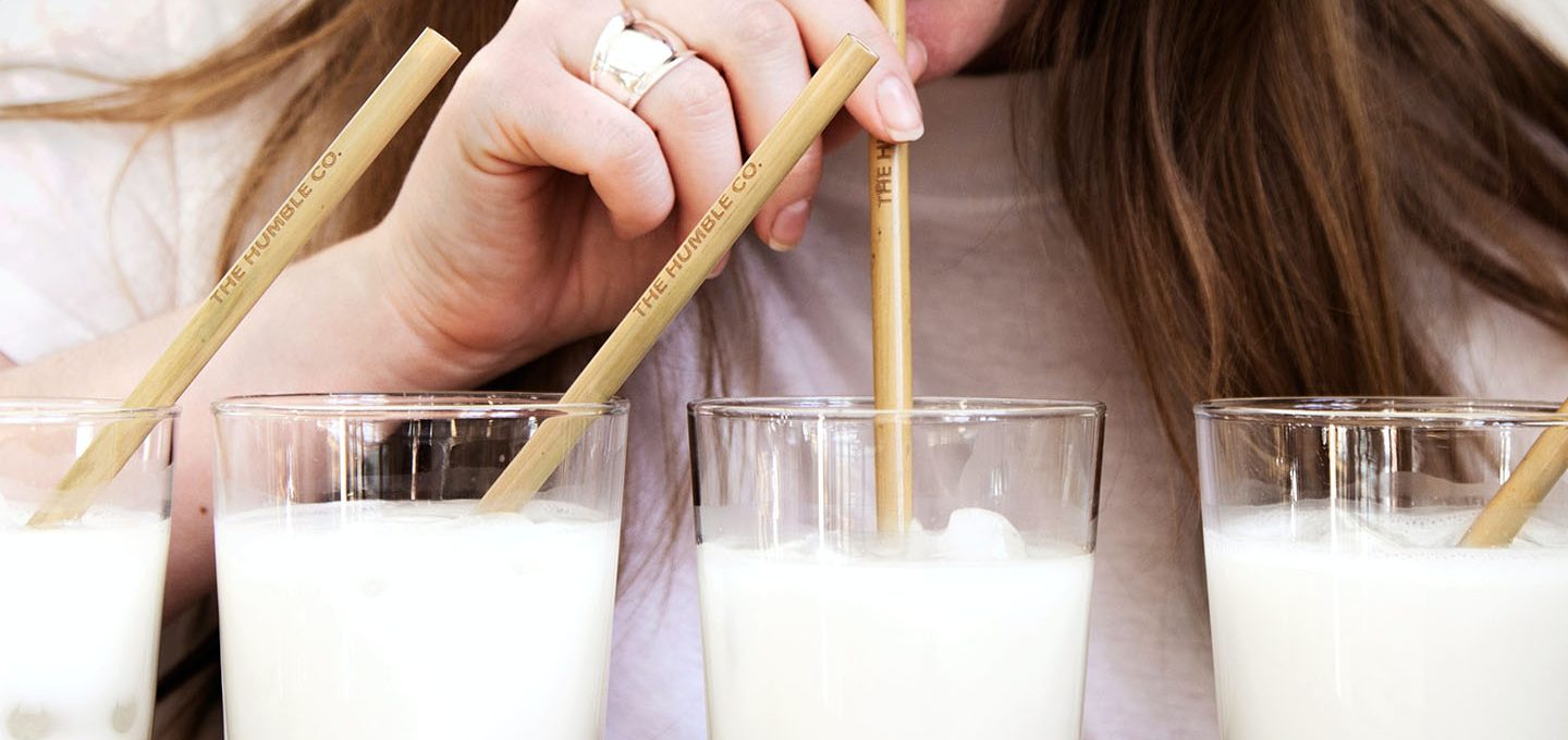 Warum ist Hafermilch teurer als Kuhmilch?