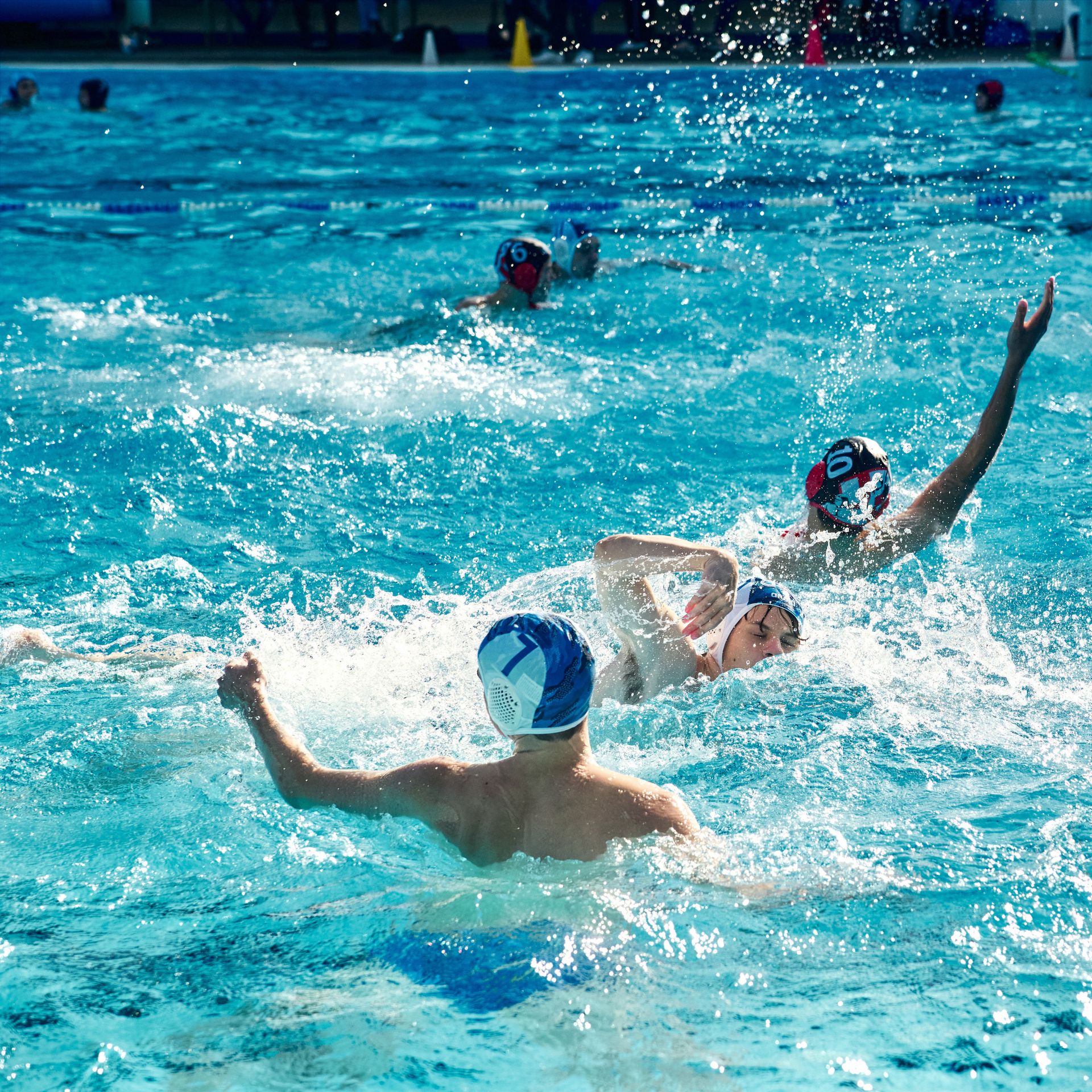 Wasser verbindet: Blau-Weiß in Bochum